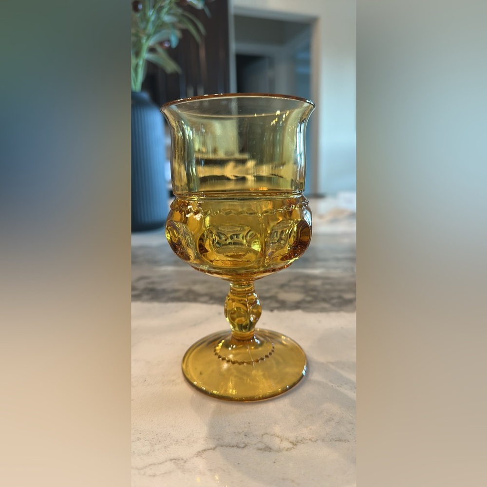 Vintage Indiana Glass Kings Crown Thumbprint Amber Wine Goblets Glasses Set of 4